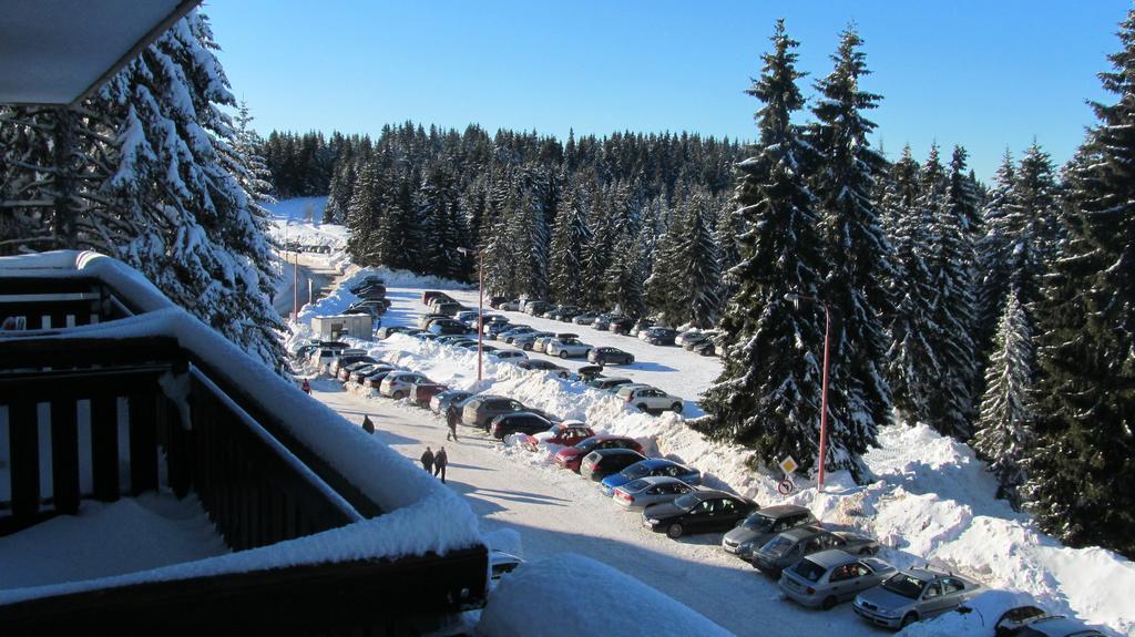 Apartments Vanja I Vrh Kopaonik Eksteriør billede
